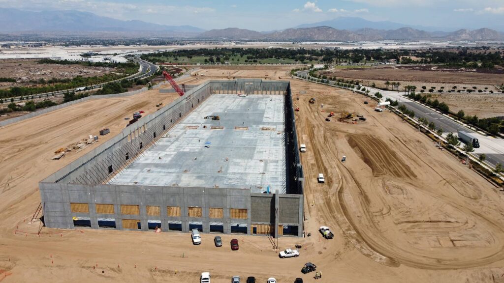 How to Choose a Warehouse Building Contractor: Tips for Your Project