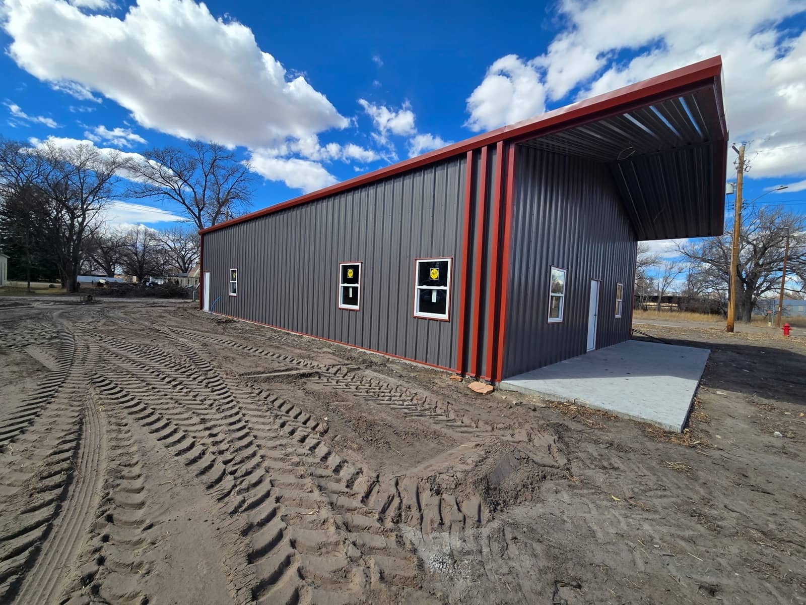 36x60x14-storage-building-merriman-ne-side